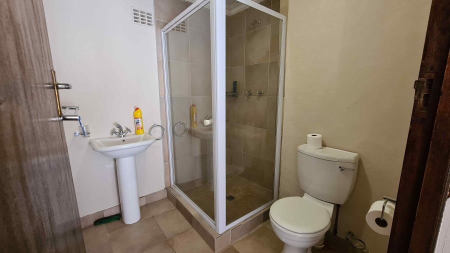 6 Bedroom Property for Sale in Blue Bend Eastern Cape
